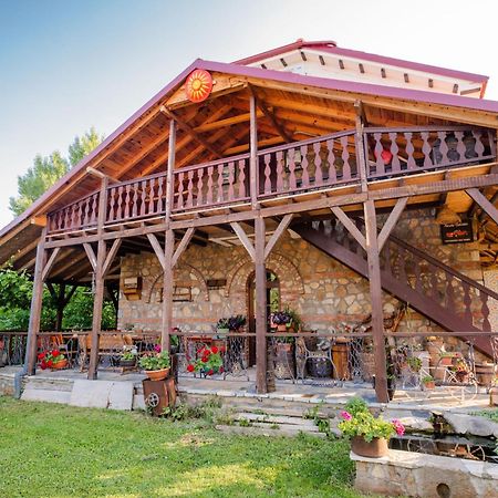Apartment In Antique Museum Filip Битола Экстерьер фото