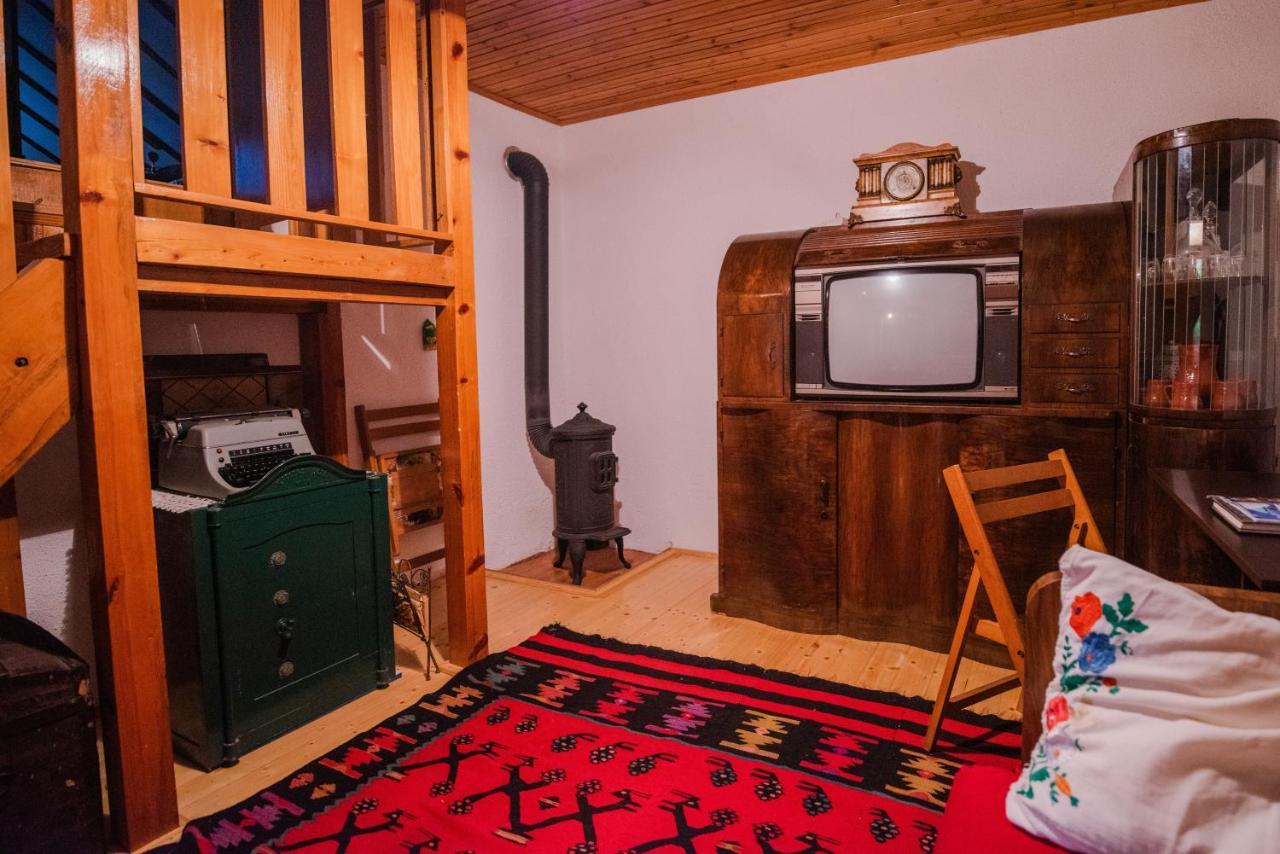 Apartment In Antique Museum Filip Битола Экстерьер фото