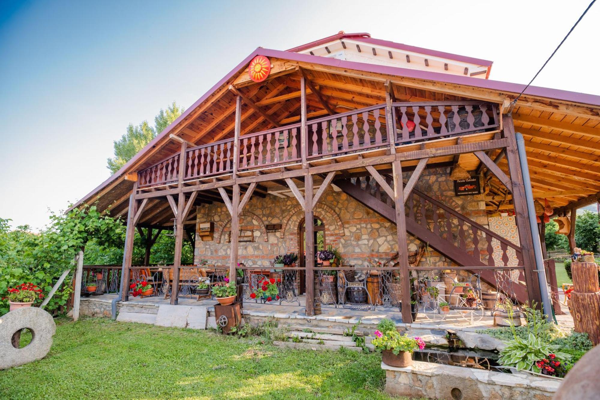 Apartment In Antique Museum Filip Битола Экстерьер фото