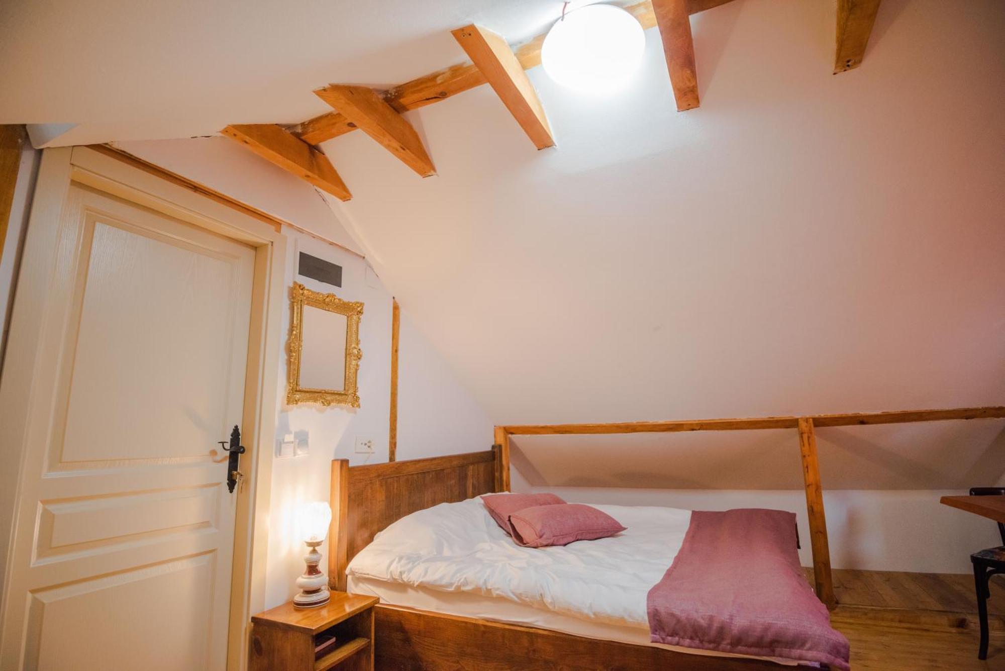Apartment In Antique Museum Filip Битола Экстерьер фото