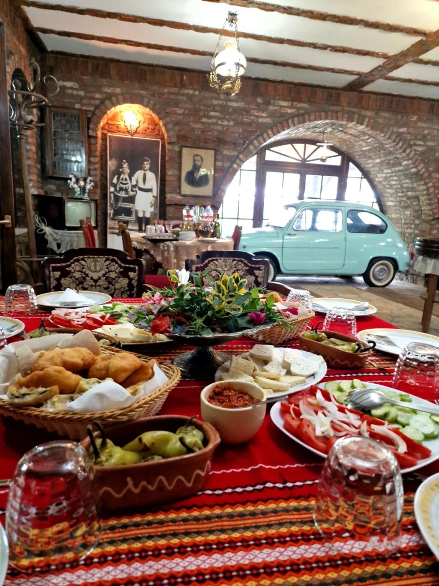Apartment In Antique Museum Filip Битола Экстерьер фото
